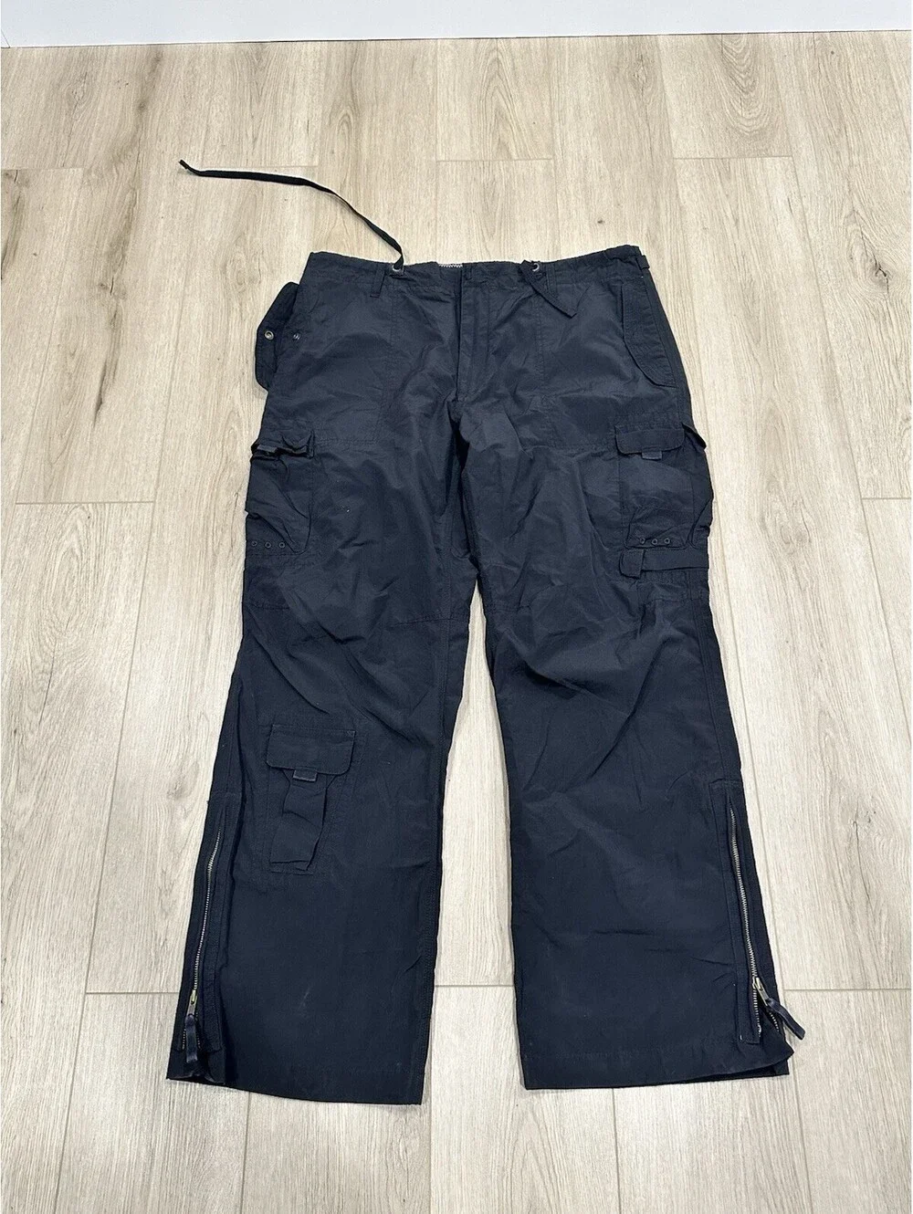 Vintage Y2K Gap Black Cargo Paratrooper Parachute Pants XL